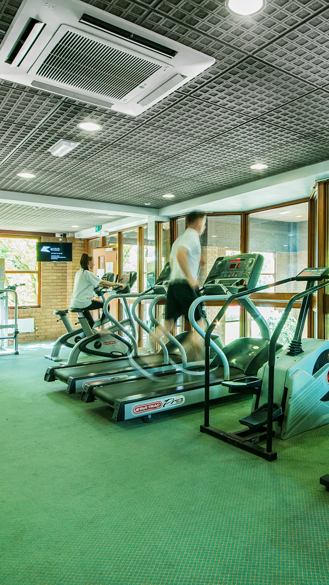 Guests of Arden Hotel working up a sweat in the Leisure Club’s gym.